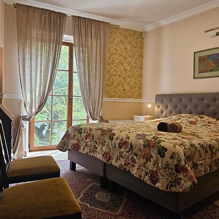 Barrister'S Apartments With Fireplace Siauliai  Luaran gambar