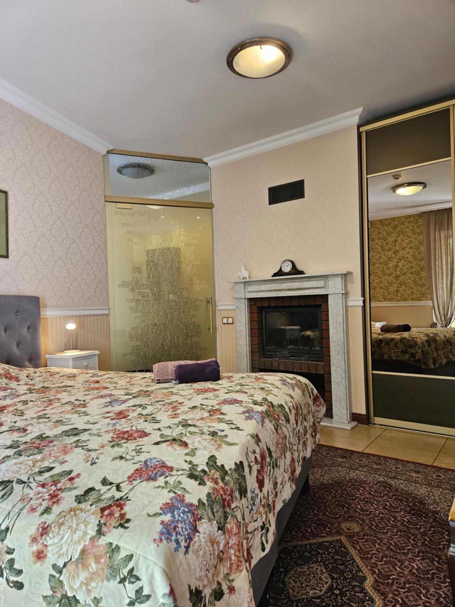 Barrister'S Apartments With Fireplace Siauliai  Luaran gambar